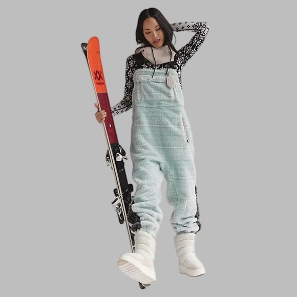 FP Movement by Free People NWOT Hit The Slopes Printed Salopette Mint Geo M - Picture 1 of 13
